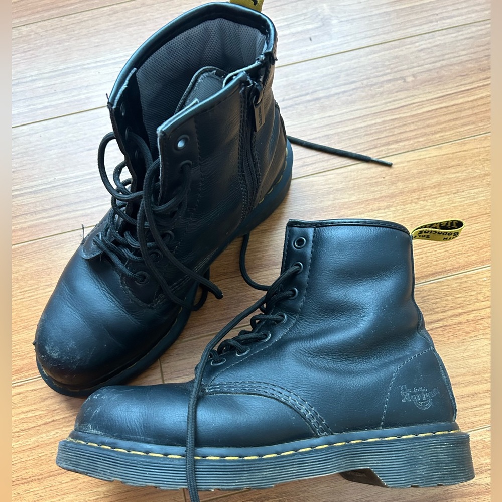 Dr Martens steel toe safety work boots, women’s size 8